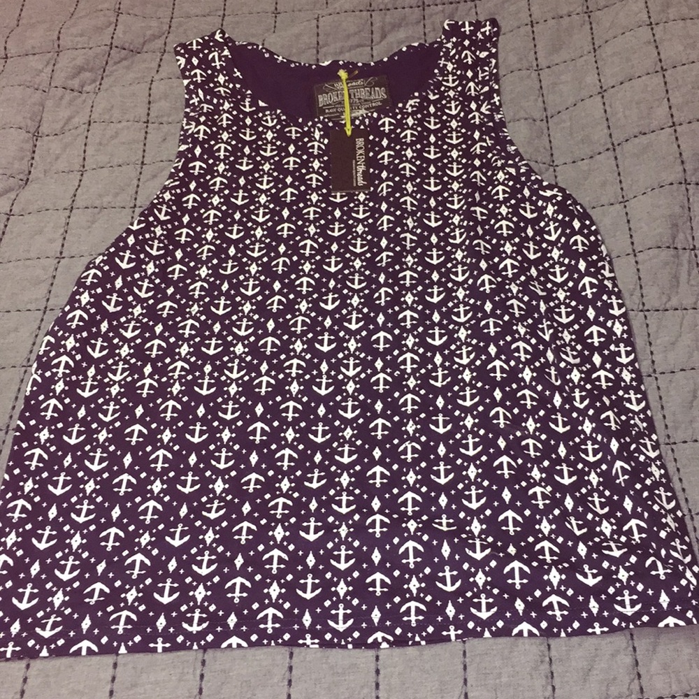 Broken Threads Tank Size Medium NWT